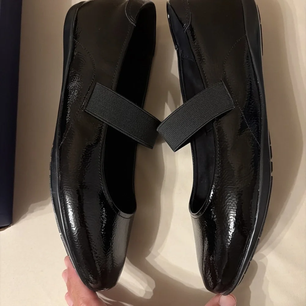 NIB Rockport Aver 9.5 W Wide Mary Jane Flats Black Patent Leather Slip On Shoes